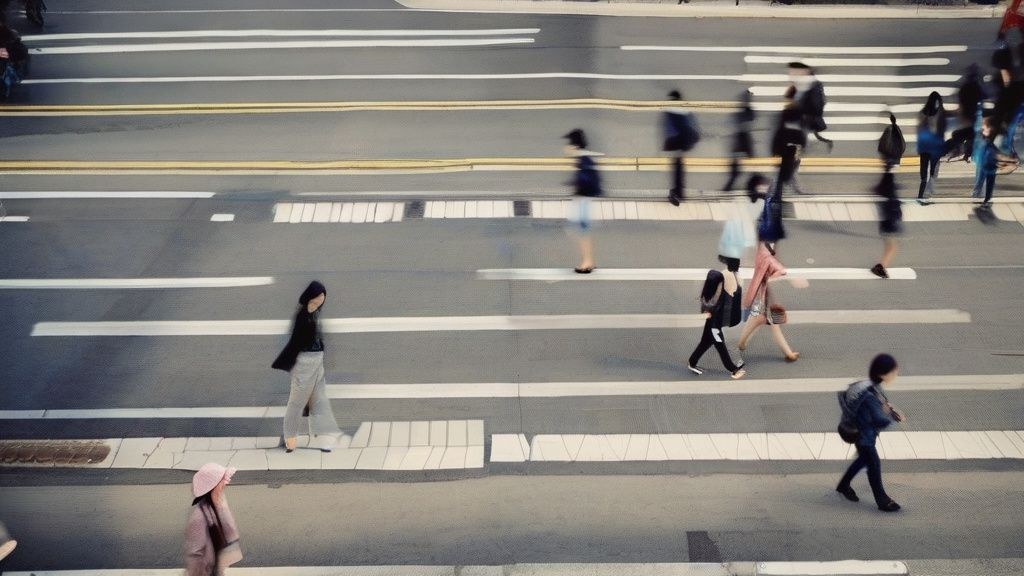 한국 강원도 점봉산 곰배령 정상에서 바라본 능선을 따라 펼쳐진 가을 단풍 풍경